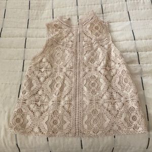 BB Dakota sleeveless blouse with floral detail